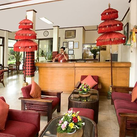 קוטה לומבוק Hotel Ratna מראה חיצוני תמונה