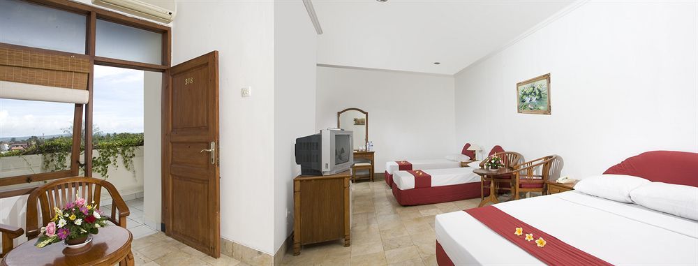 קוטה לומבוק Hotel Ratna מראה חיצוני תמונה