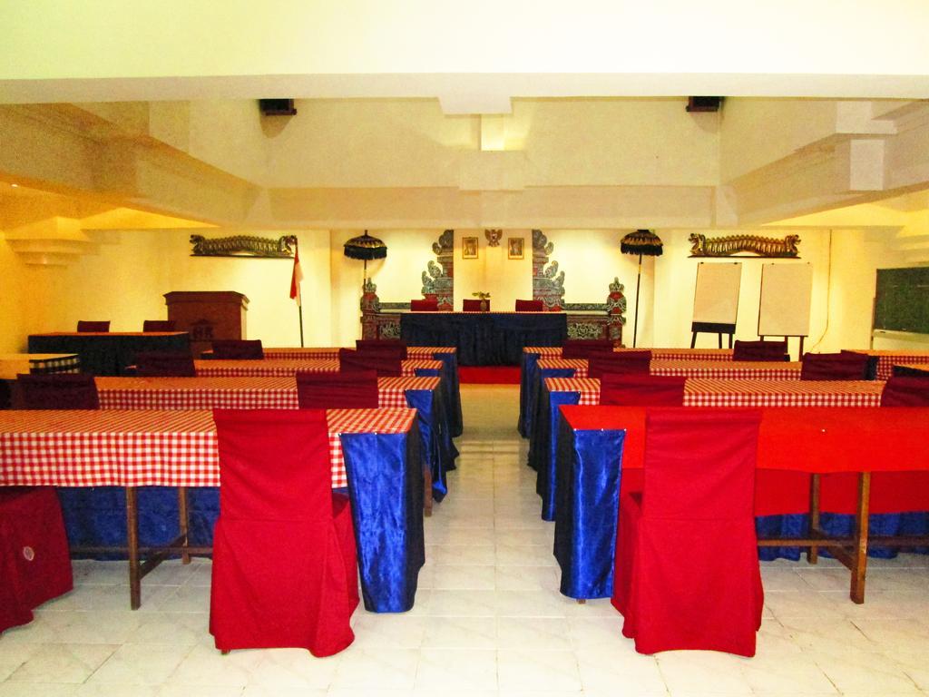 קוטה לומבוק Hotel Ratna מראה חיצוני תמונה
